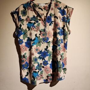 Blousology Floral Print Zip Blouse Women's Size Large Textured Cap Sleeve
